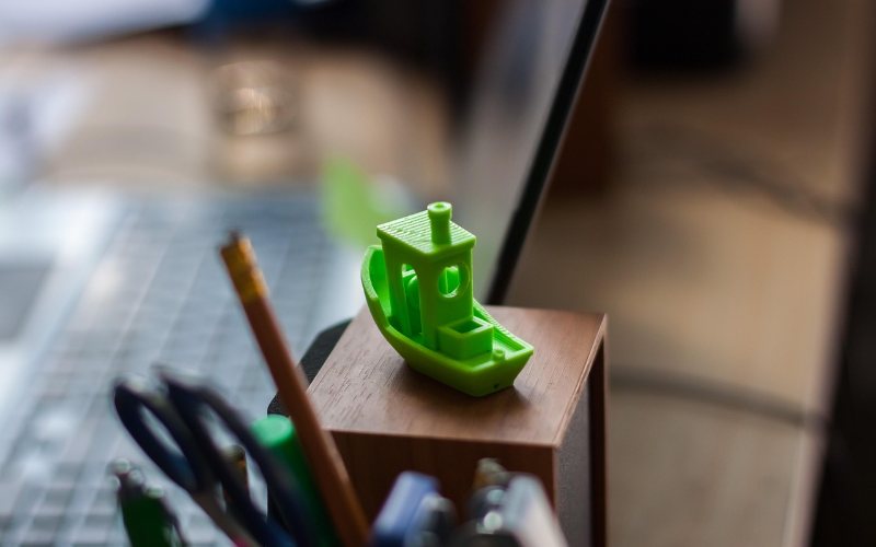 3D printed model with a wide flat base